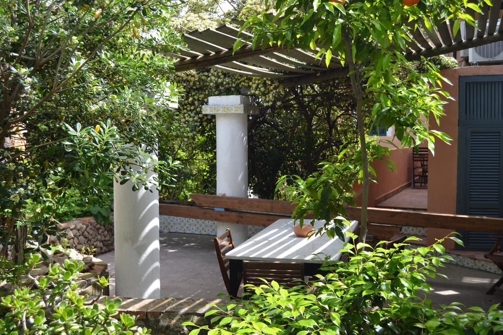 Piccolo Tirreno Hotel Residence Procida Ngoại thất bức ảnh