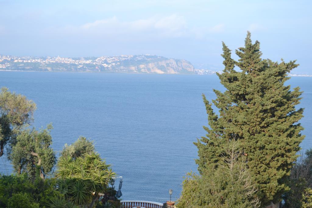 Piccolo Tirreno Hotel Residence Procida Ngoại thất bức ảnh