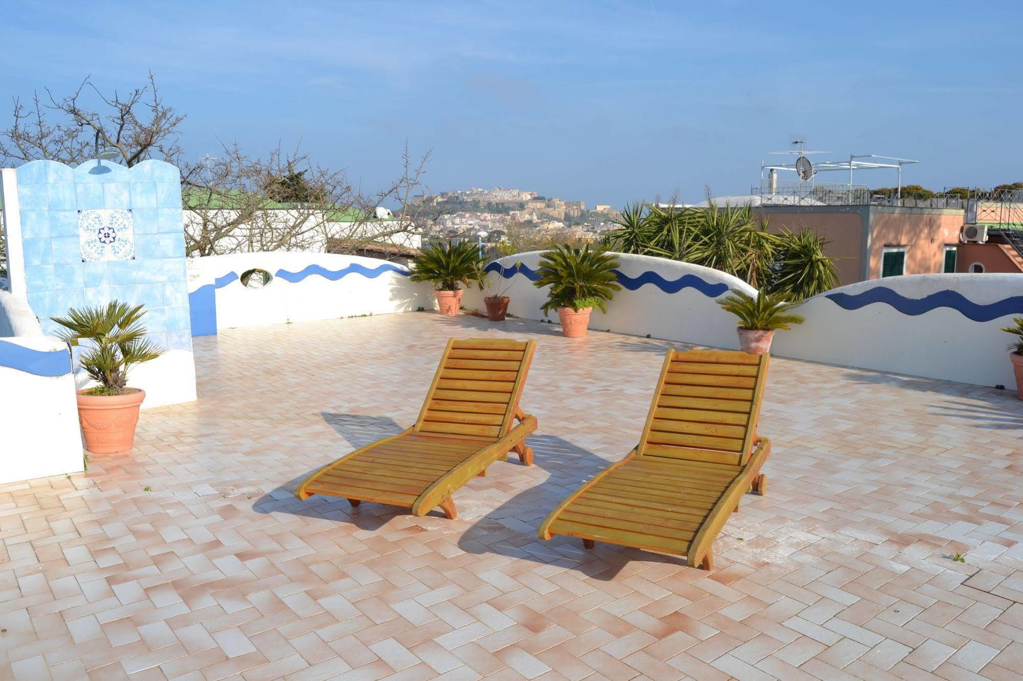 Piccolo Tirreno Hotel Residence Procida Ngoại thất bức ảnh